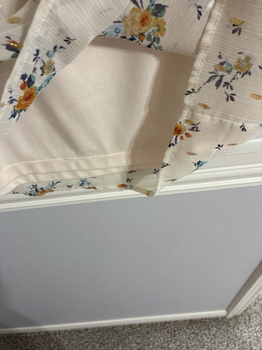 Sara Michelle Floral Metallic Gold Fleck Blouse S Cream Boho V-Neck 3/4 Sleeve - Picture 7 of 10